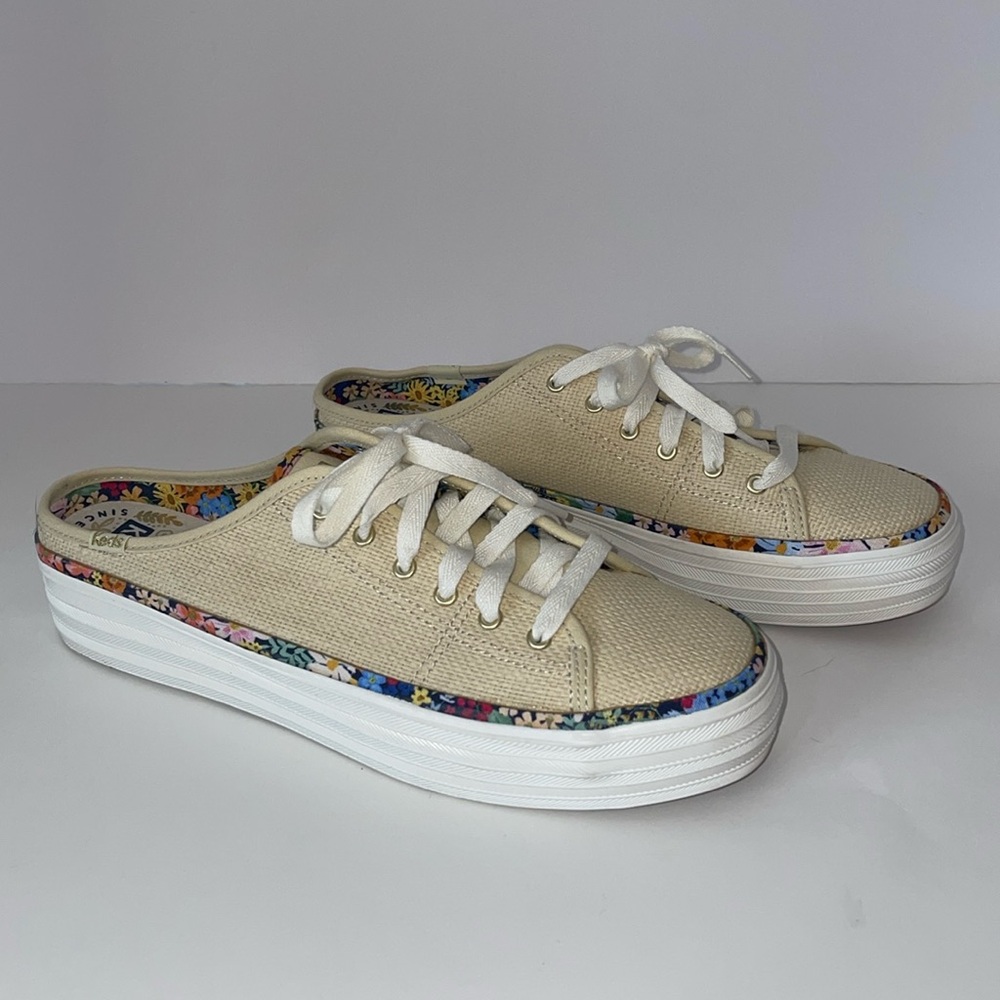 Keds X Rifle Paper Co. Triple Kick Mule in Off White Raffia Woven Floral Trim